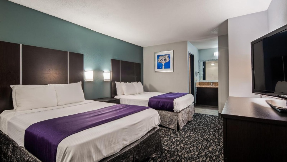 Best Western Desert Villa Inn Main image